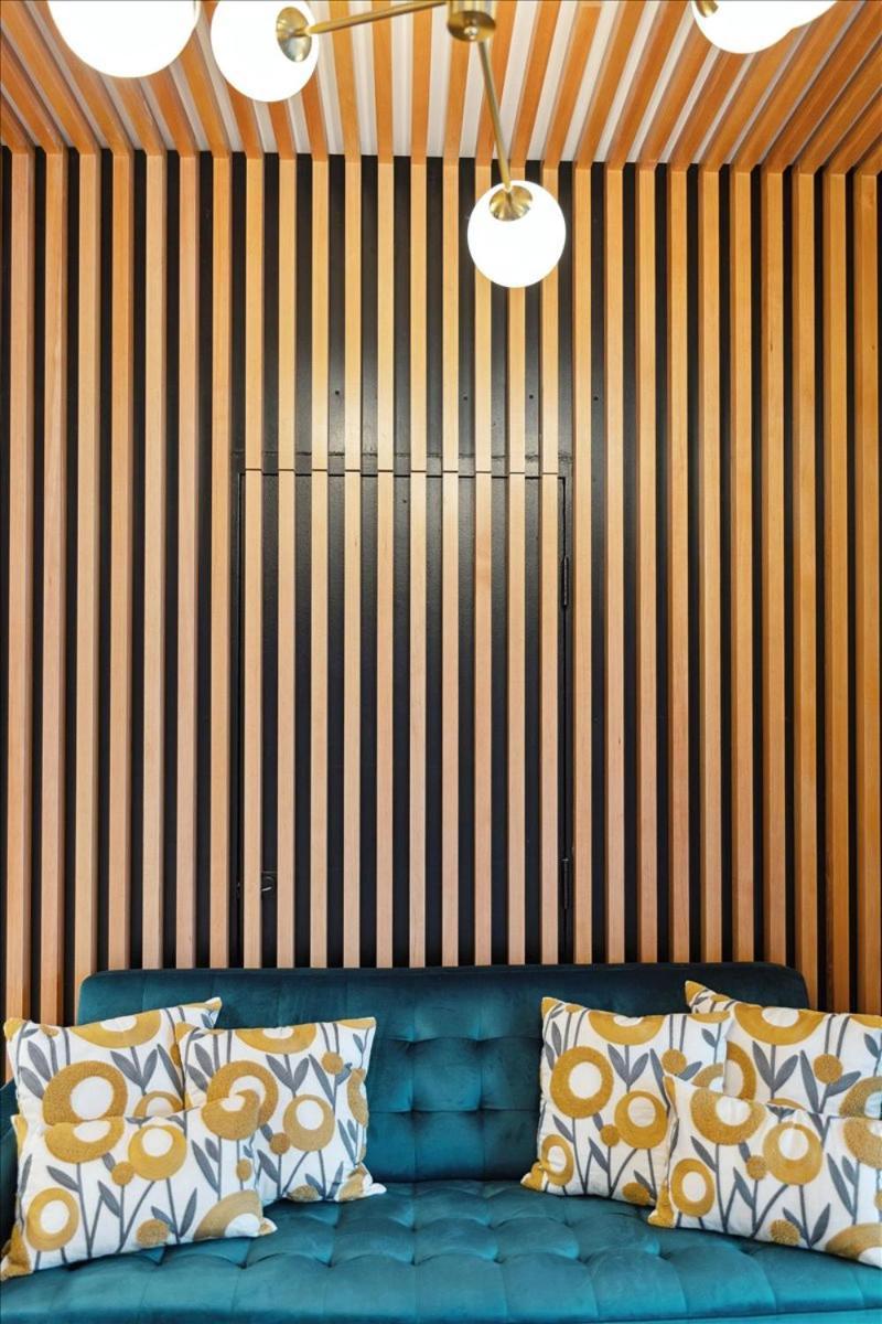 The Oak Hotel Нелсън Екстериор снимка